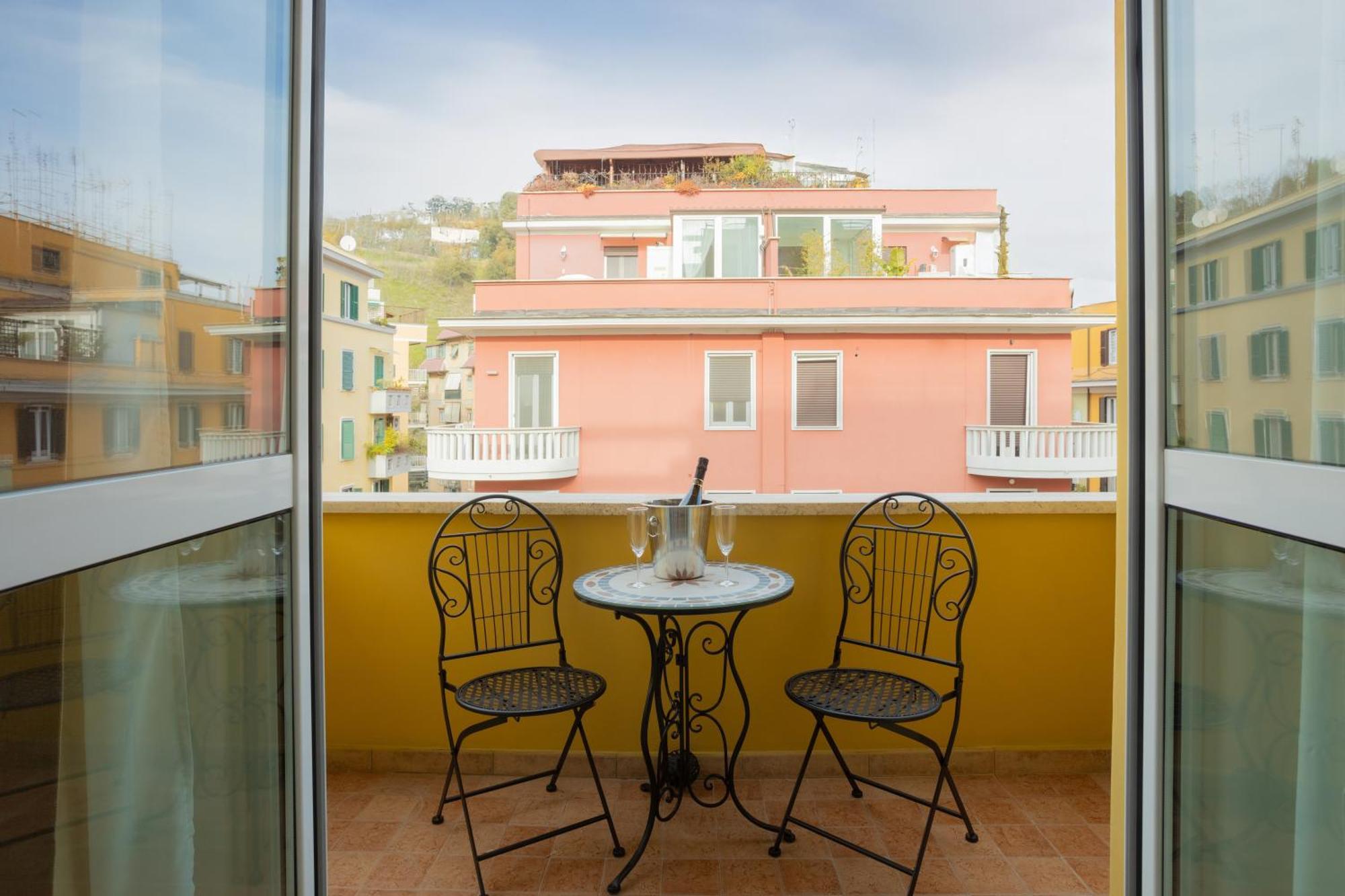 Giano Vatican Suites - Metro Cipro Рим Екстер'єр фото